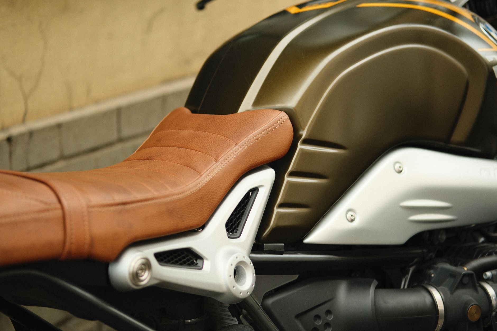 Mousse, gel, alcantara : le confort de selle décrypté
